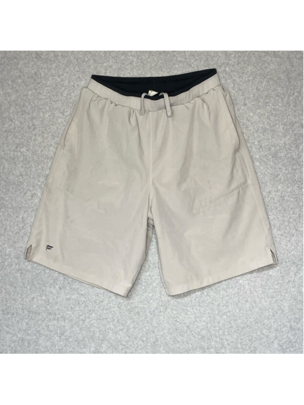 Fabletics Men's Gray Athletic Shorts Medium Stretch Gym Running